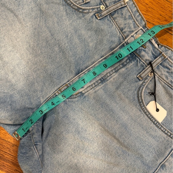 Denim Blue “Mom Shorts” size 29, button fly,relaxed fit, fun& flattering.zoom in - Picture 7 of 12